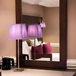 Elysees Hotel